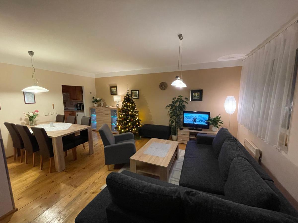 Villa Ubytovani Duskovi à Lipno nad Vltavou Extérieur photo
